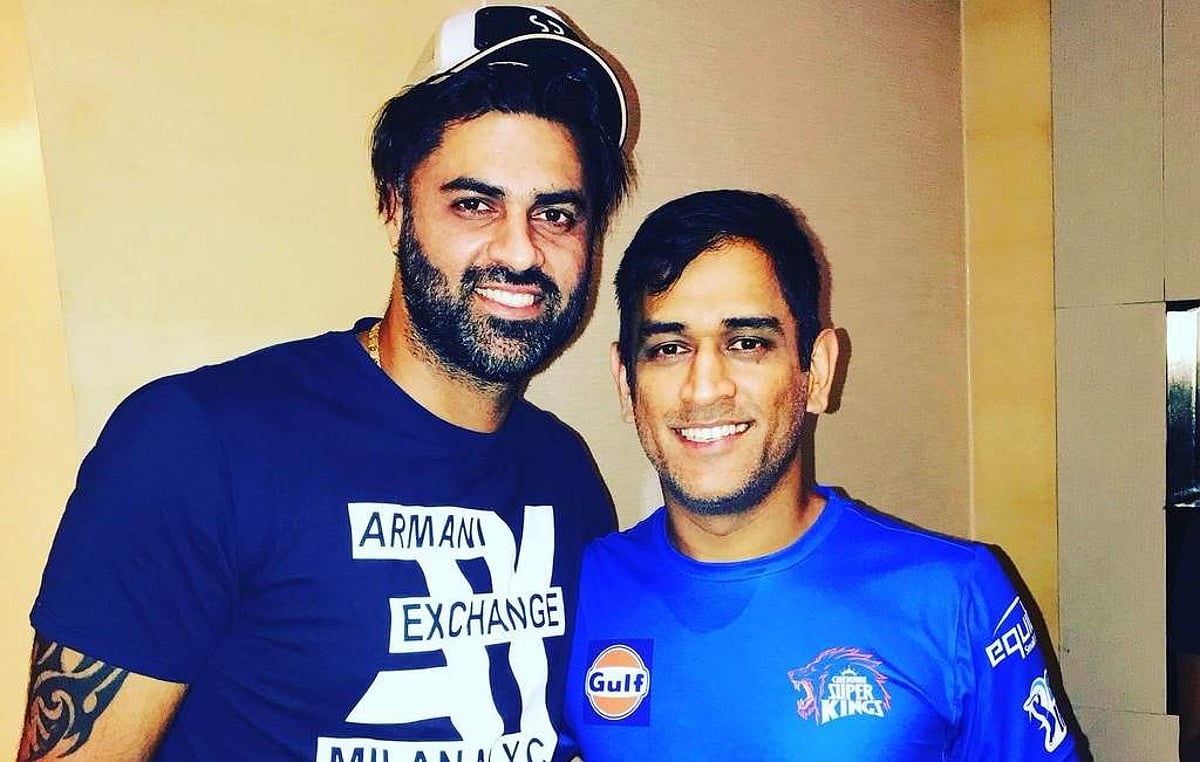 மனைவியையும் கிரிக்கெட் வாழ்வையும் மீட்டெடுத்த சென்னை சூப்பர் கிங்ஸ் முன்னாள் வீரர் கோனி!