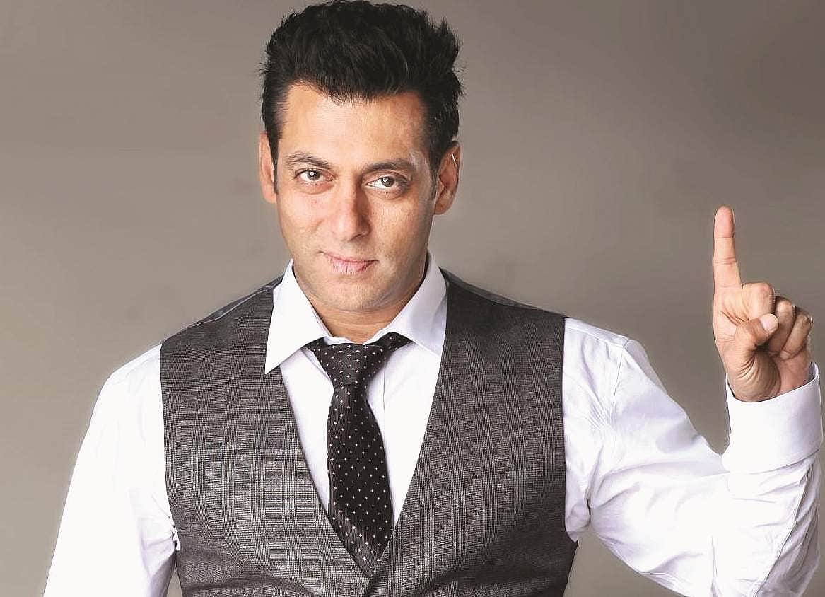 சல்மான் கான் பற்றி துப்பு கொடுத்தால்.. பரிசு அறிவித்தது அஸ்ஸாம் குடும்பம்: சுறா படம் பாணியில் சுவாரஸ்யம்