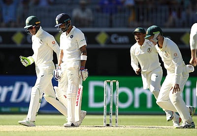 4-ஆம் நாளில் ஆதிக்கம் செலுத்திய ஆஸ்திரேலியா