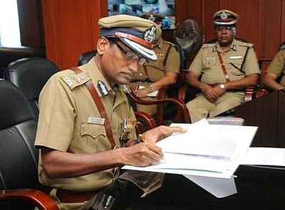 மக்களவைத் தேர்தலின் போது டிஜிபியாக ராஜேந்திரன் செயல்பட தடை கோரி முறையீடு