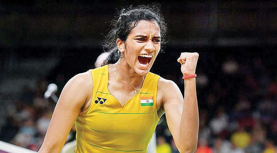 தங்க மங்கையானார்..!