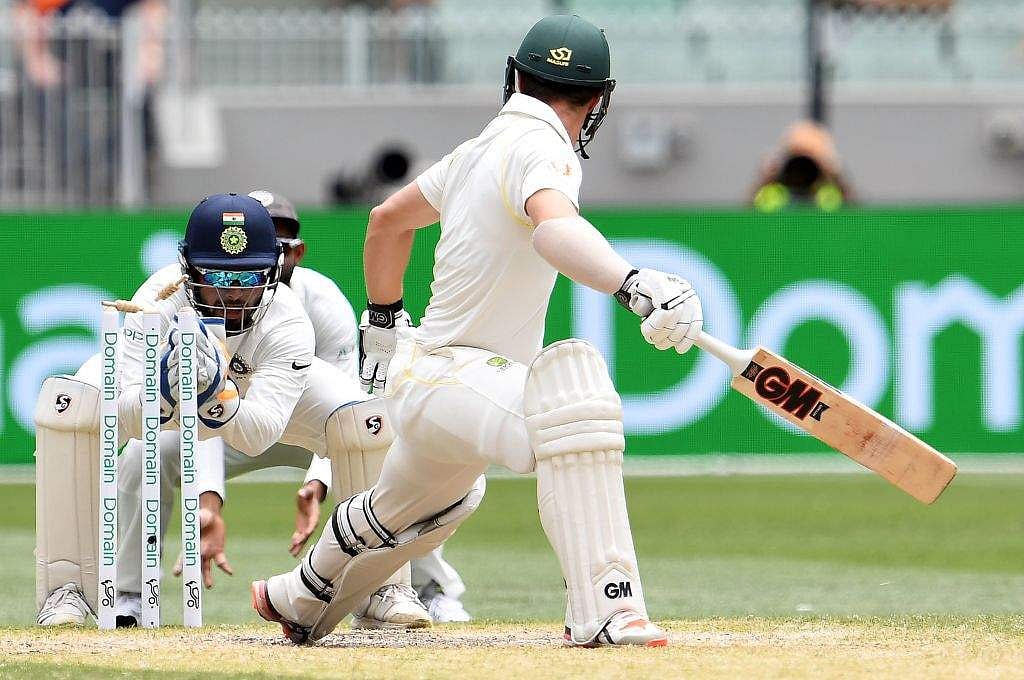 ஆஸி. கேப்டனை மட்டம் தட்டிய ரிஷப் பந்த்: கள நடுவர் தலையீடு!