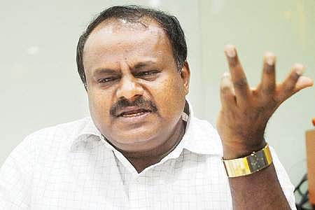 வீரர்களின் உயிருடன் மத்திய அரசு விளையாடுகிறது: கர்நாடக முதல்வர் குமாரசாமி