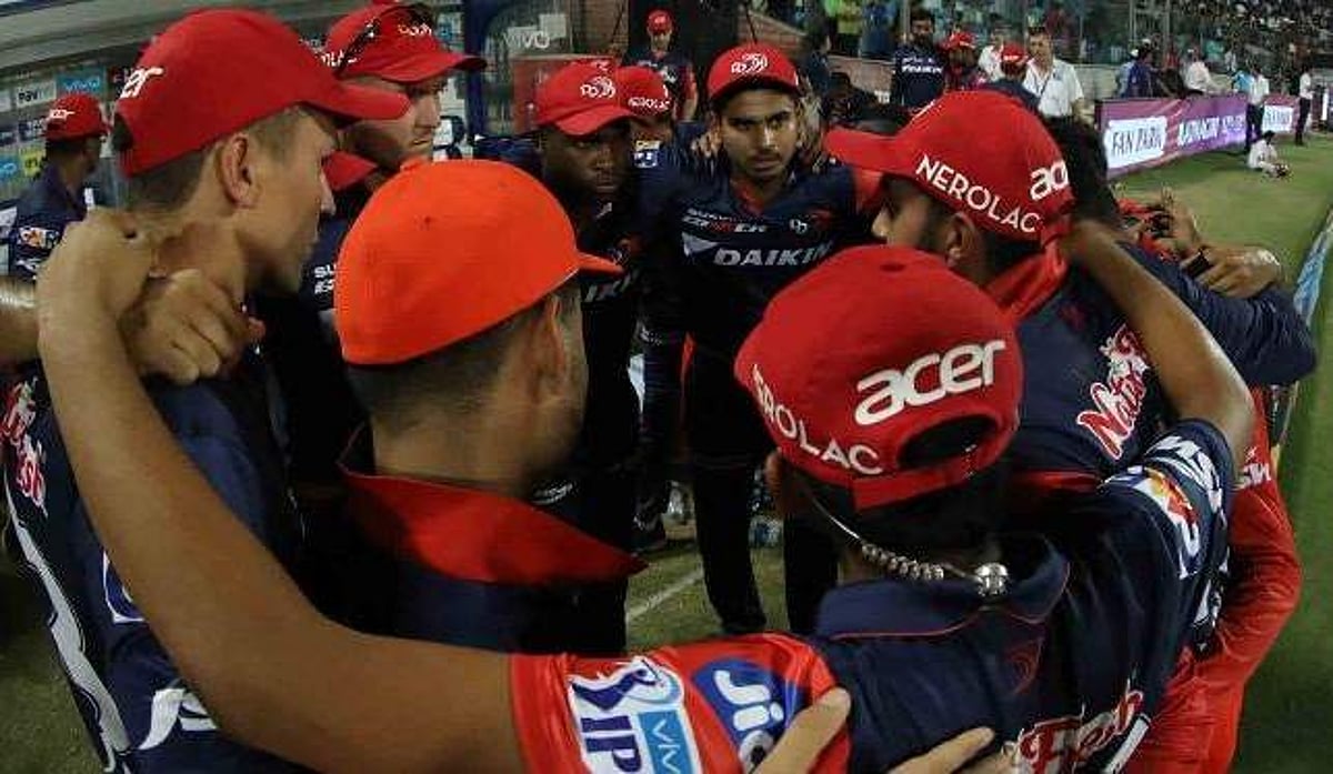 நெருக்கடிக்குத் தள்ளப்பட்ட அணி நிர்வாகம்: தில்லி டேர்டெவில்ஸ் அணியின் பெயர் மாறியது ஏன்?