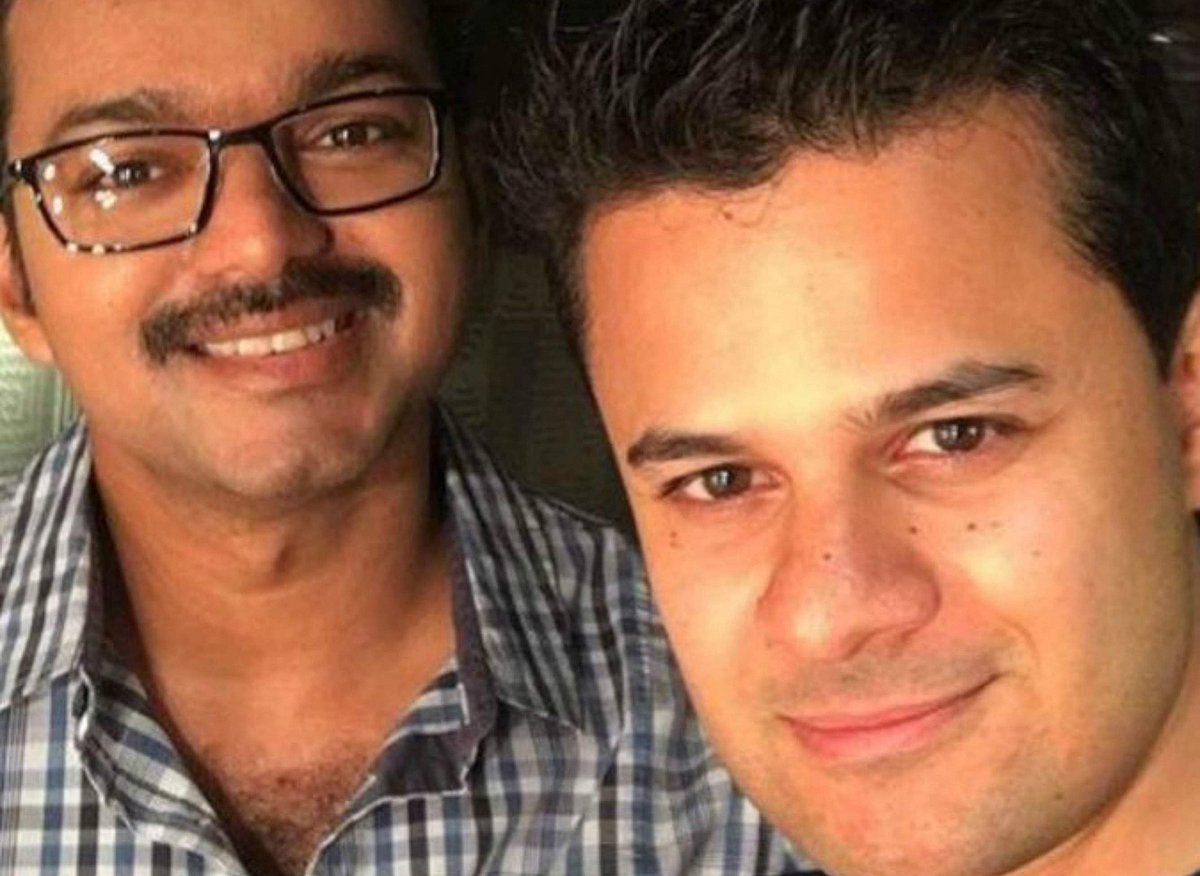 ‘மெர்சல்’ சம்பளப் பாக்கி: மேஜிக் நிபுணர் வெளியிட்டுள்ள புதிய விடியோவால் மீண்டும் சர்ச்சை!