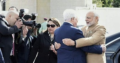 மோடிக்கு கிராண்ட் காலர் விருது