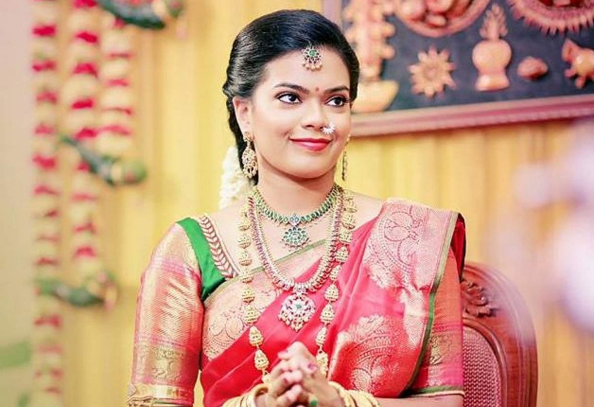 நடிகர் பார்த்திபன் மகள் கீர்த்தனாவின் திருமண நிச்சயதார்த்தற்கு வருகை தந்த விஐபி யார்?