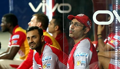 விராட் கோலி எத்தனை ஒருநாள் சதங்கள் எடுப்பார்? சேவாக் கணிப்பு!