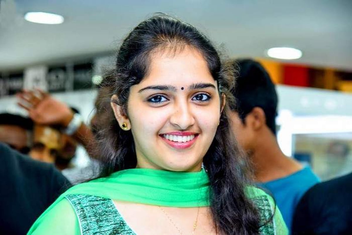 பெண்கள் உள்பட யாரும் உதவிக்கு வரவில்லை: பாலியல் தொல்லைக்கு ஆளான நடிகை சனுஷா வேதனை!