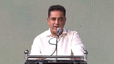 ஹெச்.ராஜாவின் நடவடிக்கைக்கு பின்னால் மத்திய அரசின்  தூண்டுதல் இருக்கலாம்: கமல் பேட்டி! 