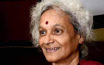 அம்பையின்  ‘காட்டில் ஒரு மான்’ சிறுகதை தொகுப்பு!