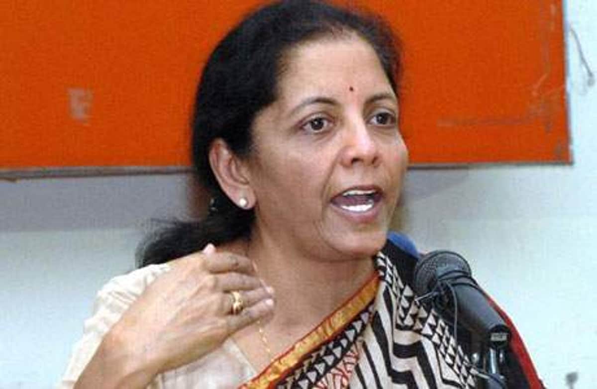 இந்திய பாதுகாப்புத் துறையில் பெண்களின் பங்களிப்பு அதிகரிக்கப்படும்: நிர்மலா சீதாராமன்