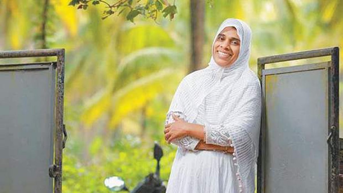 முதல் பெண் இமாம்!