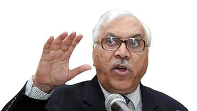 வெறுப்பு அரசியலை முன்னெடுக்க சிலருக்கு மதம் தேவை:  நிஷிகாந்த் துபே கருத்துக்கு குரேஷி பதிலடி