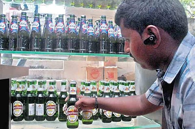 மதுபானப் பிரியர்களுக்கு பீரை விடக் குளிர்ச்சியான ஒரு செய்தி!