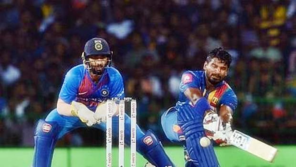 இந்தியா, இலங்கை டி20: 19 ஓவர்களாக போட்டி குறைப்பு, டாஸ் வென்ற இந்தியா பந்துவீச்சு தேர்வு