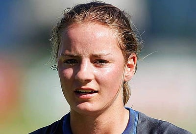 தன்னைத் திருமணம் செய்ய விருப்பம் தெரிவித்த வீராங்கனைக்கு கோலி அளித்த பரிசு!