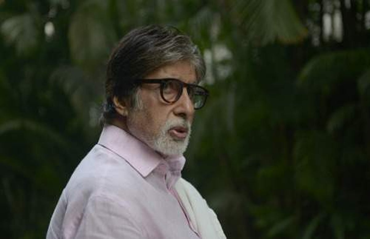 அமிதாப் பச்சனுக்கு உடல்நலக் குறைவு! மும்பையிலிருந்து ஜோத்பூருக்கு விரைந்த மருத்துவர்கள்!