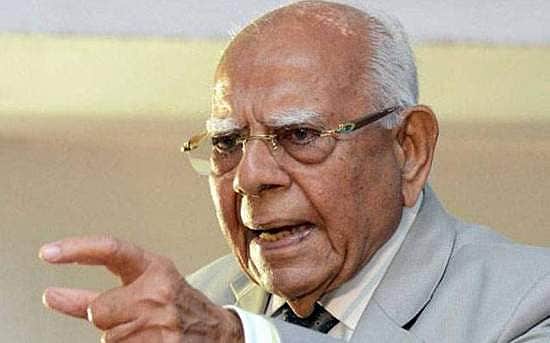 மம்தா தலைமையில் மூன்றாவது அணி அமைய வேண்டும்: ராம்ஜெத்மலானி வலியுறுத்தல்