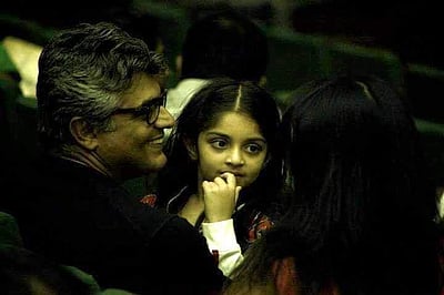 விஐபி நடிகர்களும் அவர்களின் விவிஐபி மகள்களும்! (படங்கள்)