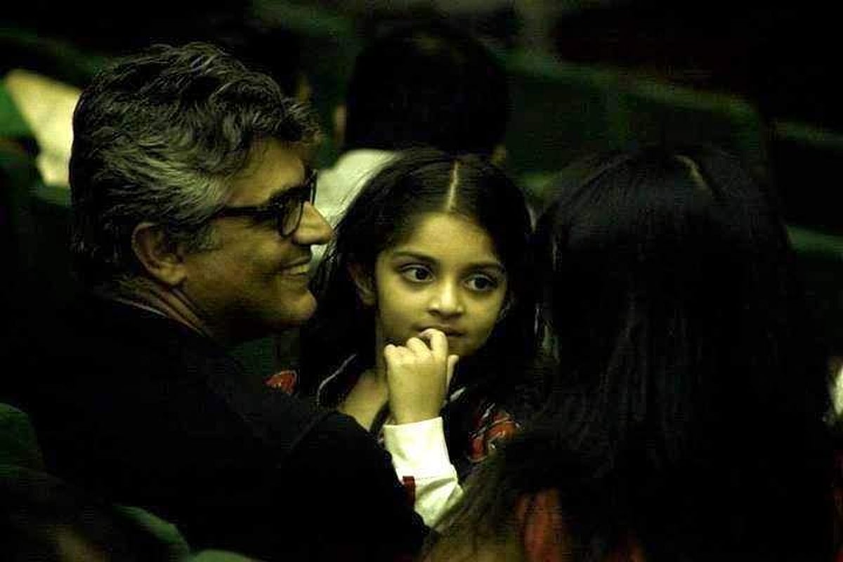 விஐபி நடிகர்களும் அவர்களின் விவிஐபி மகள்களும்! (படங்கள்)