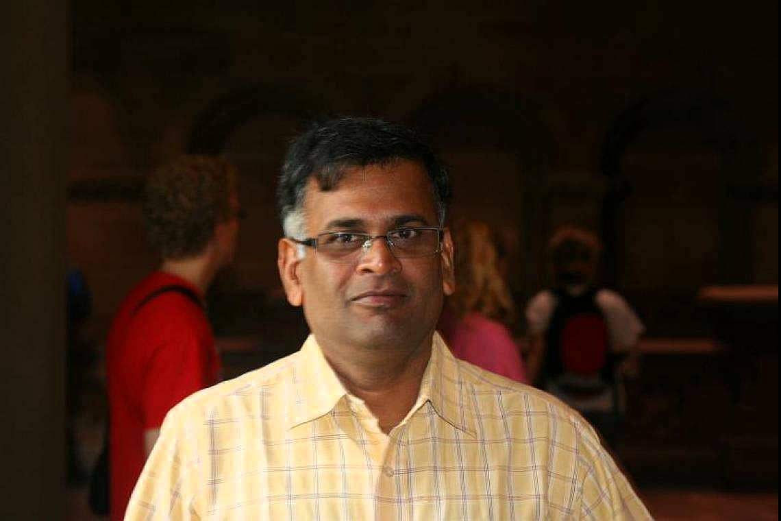 ஜெயமோகனின் 'நாளும் பொழுதும்’ நூல் விமரிசனம்