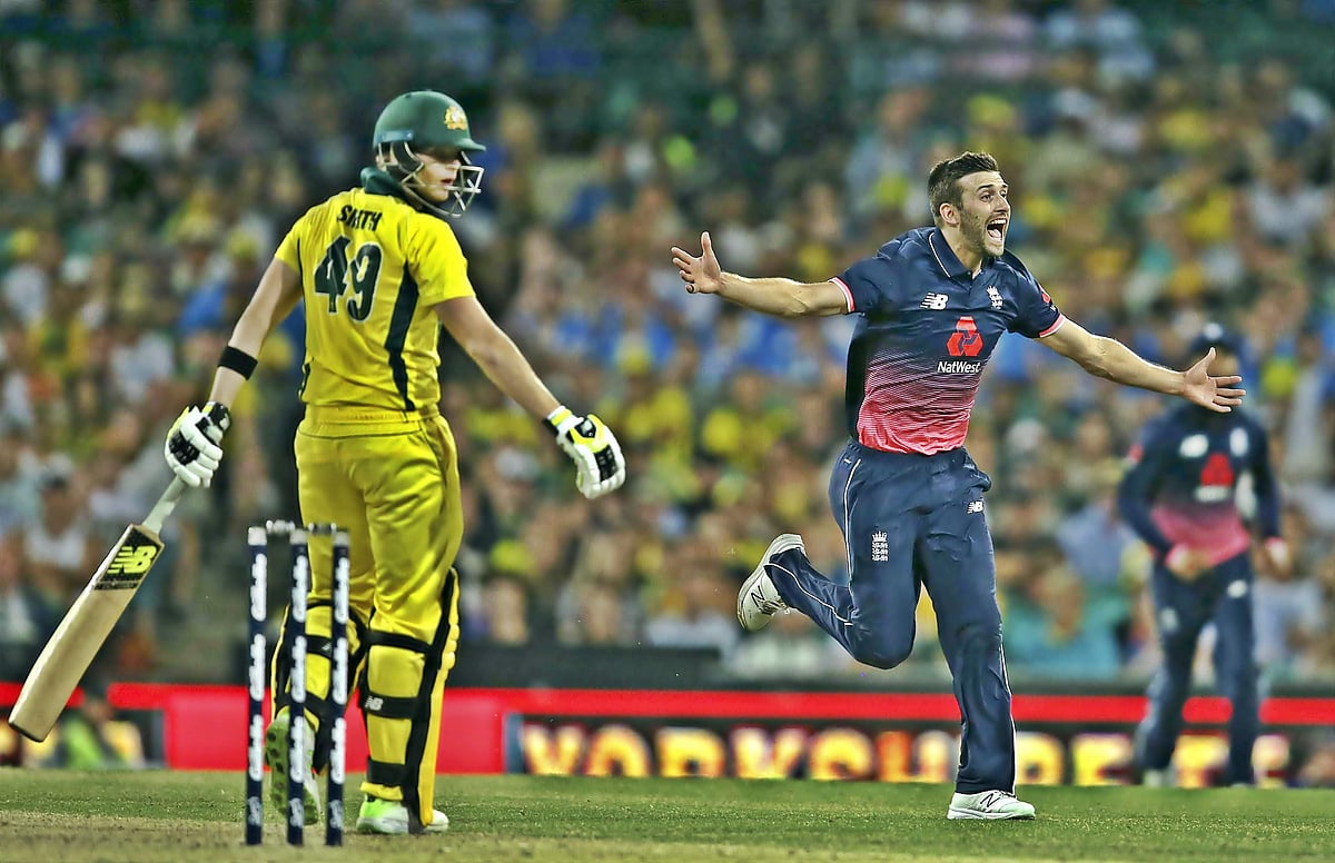 தோனியிடம் கற்க விரும்புகிறேன்: சிஎஸ்கே-வுக்கு தேர்வான மார்க் உட் பேட்டி