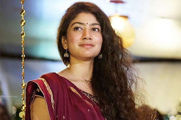 'அந்த நடிகரிடம் மரியாதை குறைவாக நடந்து கொண்டேனா?' தன் மீது எழுந்த புகாருக்கு நடிகை சாய் பல்லவி பதிலடி!