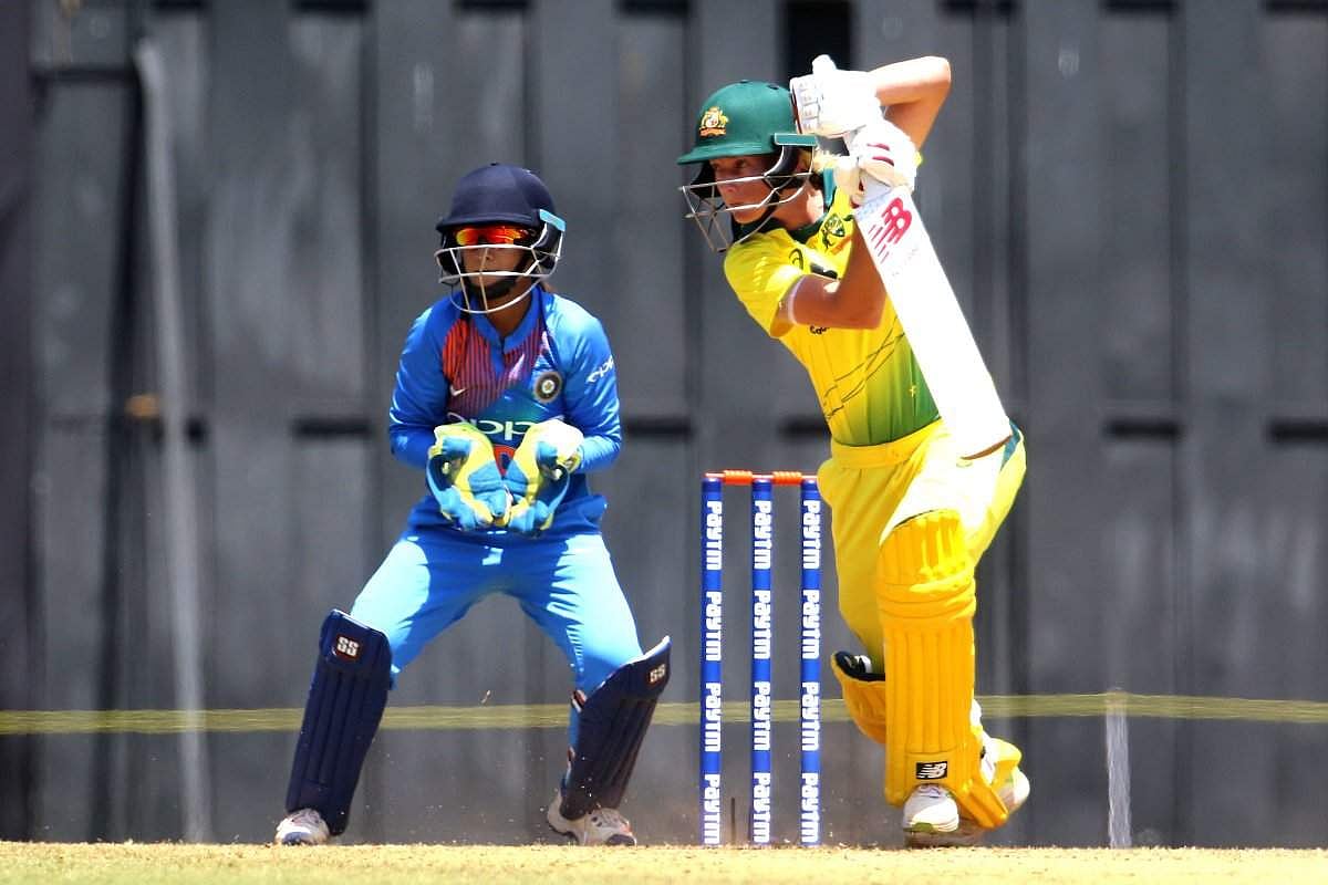 தொடரும் ஆதிக்கம்: டி20 ஆட்டத்திலும் இந்தியாவை வீழ்த்திய ஆஸ்திரேலியா!