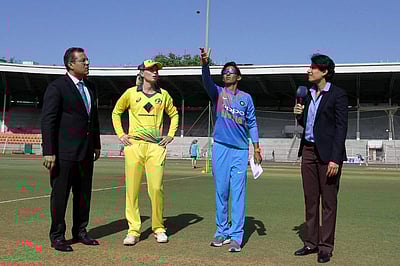 டி20: இந்திய மகளிர் அணி நல்ல தொடக்கம்!