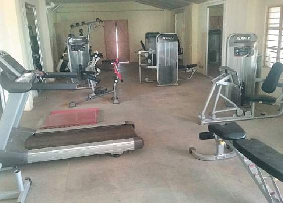 17 மாவட்ட விளையாட்டு அலுவலகங்களில் பயன்பாட்டுக்கு வராத நவீன உடற்பயிற்சிக் கூடம்