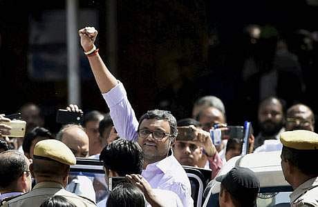 ஏர்செல் மேக்ஸிஸ் வழக்கு: கார்த்தி சிதம்பரத்துக்கு நிபந்தனை ஜாமீன்