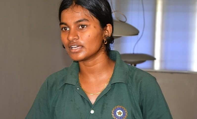 இந்திய மகளிர் கிரிக்கெட் அணிக்குத் தேர்வான தமிழக வீராங்கனை!
