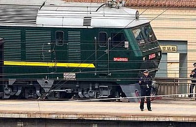 விமானம் வேண்டாம்! ரயிலில் பெய்ஜிங் சென்ற கிம் ஜாங் உன்! இதுவே முதல்முறையாம்