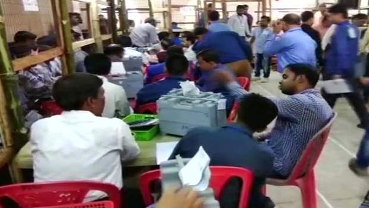 3 மாநில வாக்கு எண்ணிக்கை: பாஜக தொடர்ந்து முன்னிலை