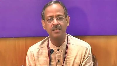 12-ஆம் வகுப்பு பொருளியல் மறு தேர்வு ஏப்ரல் 25-ஆம் தேதி நடைபெறும்: சிபிஎஸ்இ அறிவிப்பு