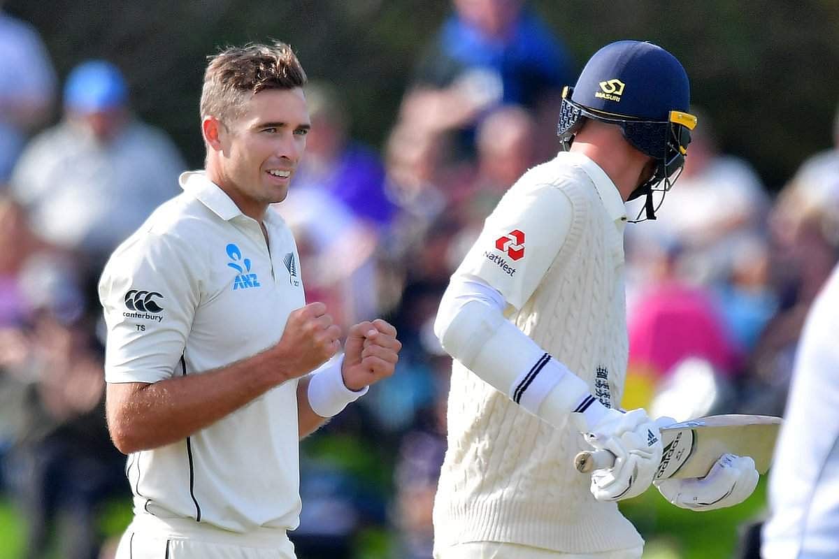 நியூஸிலாந்து மீண்டும் சிறப்பான பந்துவீச்சு: இங்கிலாந்து அணியைக் காப்பாற்றிய பேர்ஸ்டோவ்!