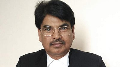 உச்ச நீதிமன்ற தலைமை நீதிபதியை எதிர்த்தால் தொழில் செய்ய முடியாது: எம்.பிக்களுக்கு பார் கவுன்சில் எச்சரிக்கை! 