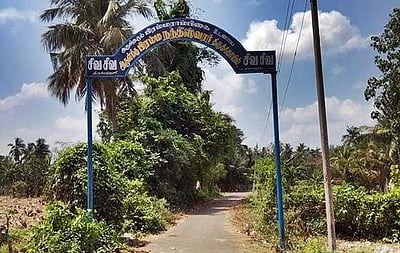 நாக தோஷம் உள்ளவர்கள் வழிபடவேண்டிய பிரம்மநந்தீஸ்வரர் திருக்கோயில்