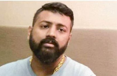 சிறையா? அரண்மனையா? சுகேஷ் சிறை அறைக்குள் நடந்தது என்ன?