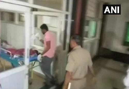 உ.பி: 16 வயது சிறுமியை தீயிட்டுக்கொளுத்திய 3 பேர்: ஒருவர் கைது