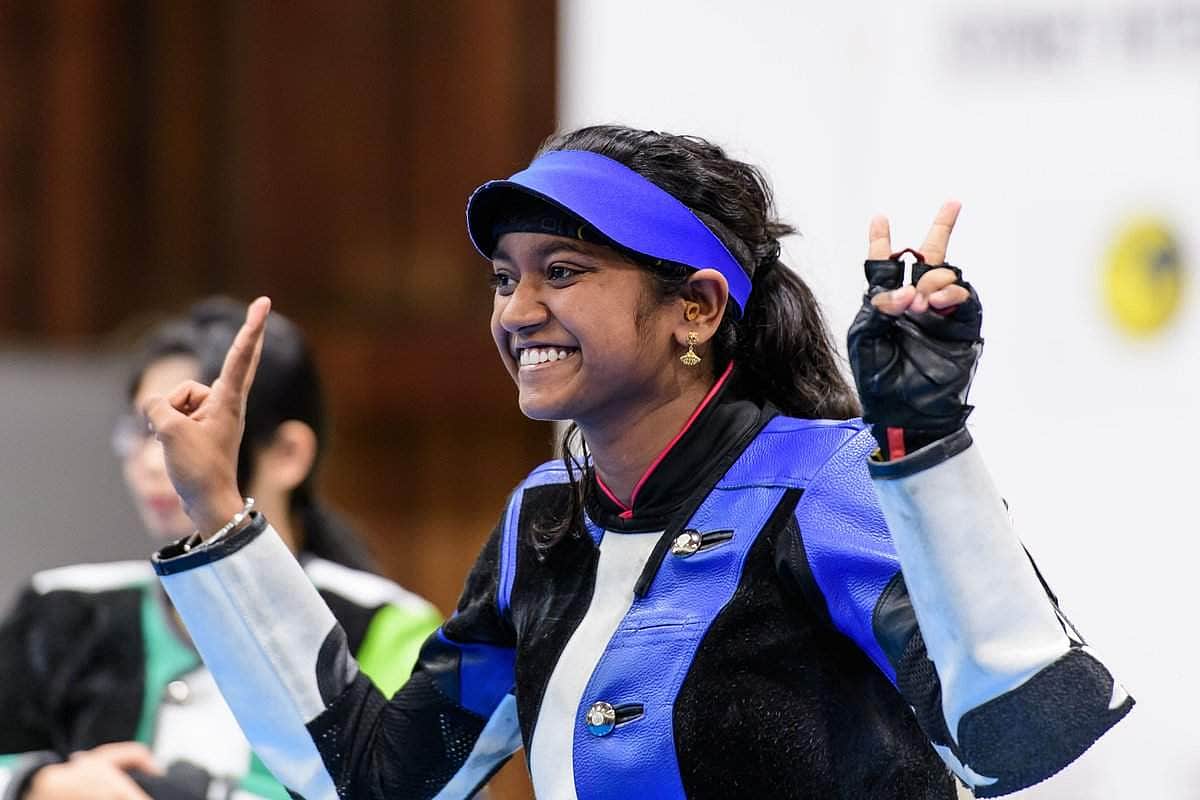 துப்பாக்கிச் சுடுதல் உலகக் கோப்பைப் போட்டியில் தங்கம் வென்ற தமிழ்ப் பெண் இளவேனில் | Elavenil Valarivan