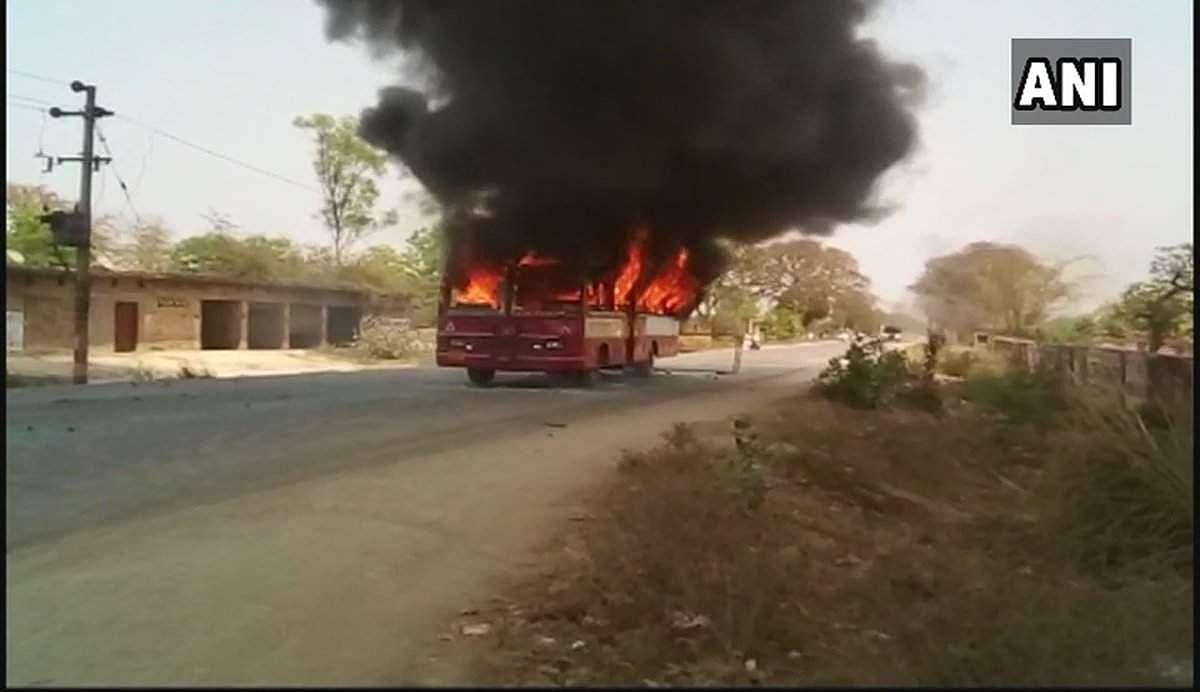 எஸ்.சி., எஸ்.டி. சட்ட விவகாரம் தொடர்பாக 'பாரத் பந்த்': ம.பியில் நால்வர் பலி; 19 பேர் படுகாயம்! 