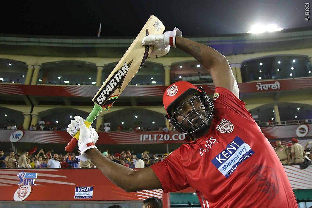 அதிரடி ஐபிஎல் சதம்: கிறிஸ் கெயில் நிகழ்த்திய சாதனைகள்!