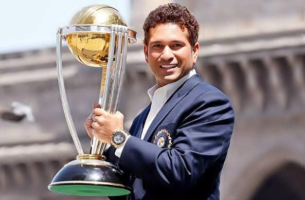 கிரிக்கெட் காதலர்களின் ஒற்றை மந்திரச் சொல் 'சச்சின்' 