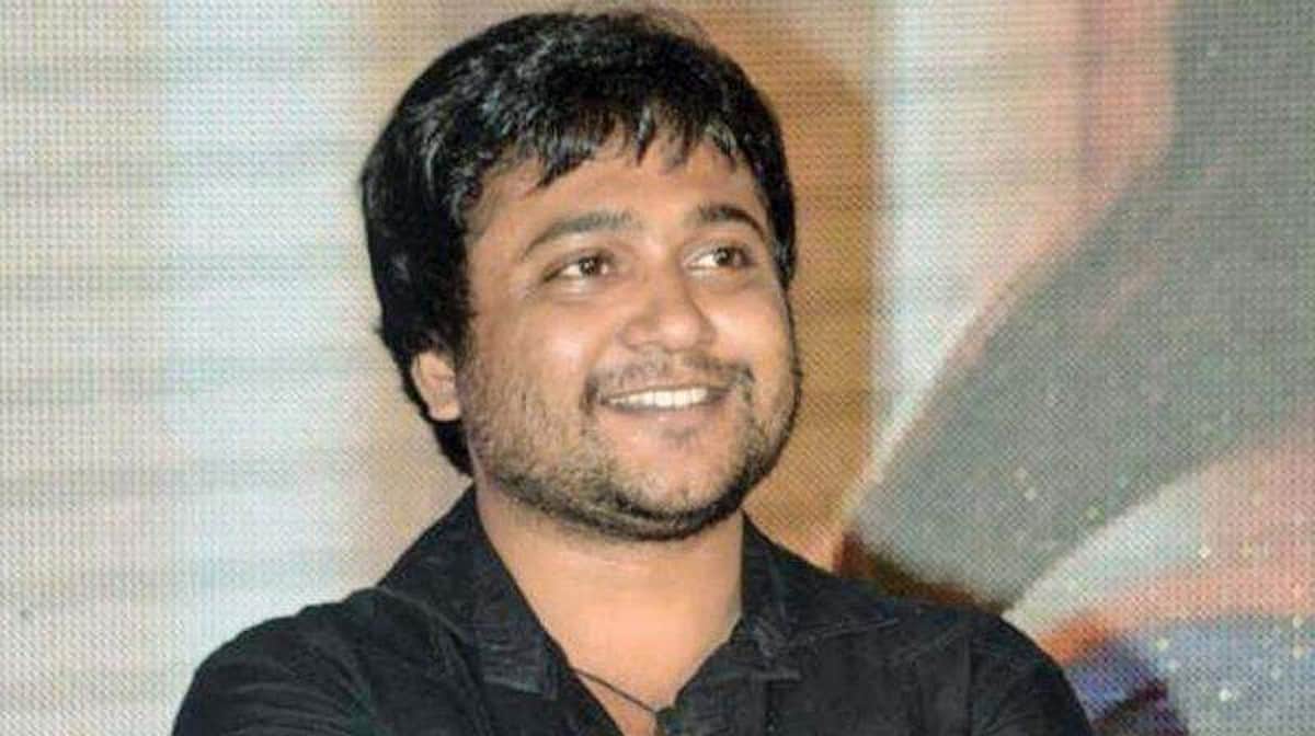 சினிமா டிக்கெட், பாப்கார்ன் செலவுகளைத் தவிர்க்க வெப் சீரீஸ் பாருங்கள் என்று கூறும் பிரபல நடிகர் யார்?