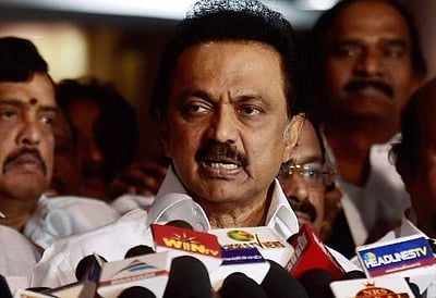 எஸ்.வி.சேகரை சுதந்திரமாக வெளியே விட்டுள்ள தமிழக அரசு: ஸ்டாலின் குற்றச்சாட்டு