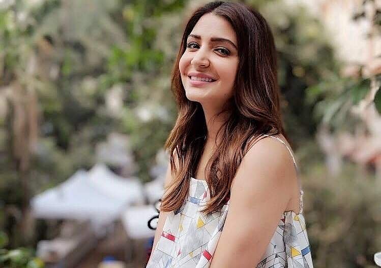 இதர உயிரினங்களும் வாழவே விரும்புகின்றன: விலங்குகளுக்கான காப்பகம் அமைக்கிறார் நடிகை அனுஷ்கா சர்மா!