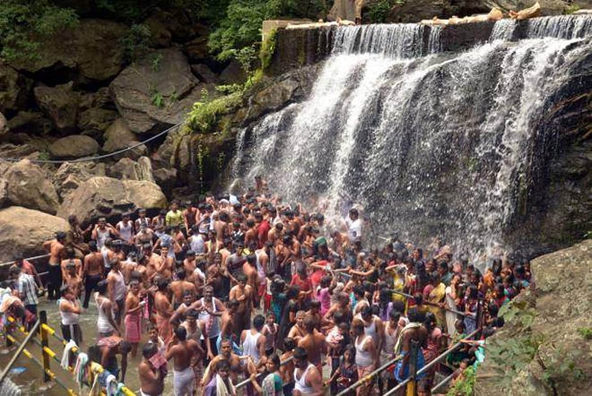 வாழ்க்கைல எக்கனாமிக்கல் எக்ஸ்டஸி வேணும்னா சுருளி அருவிக்கு சுற்றுலா போங்க பாஸ்!