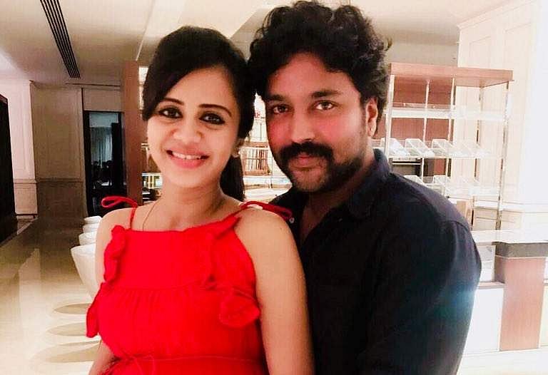 விரைவில் தாயாகிறார் தொகுப்பாளினி அஞ்சனா!